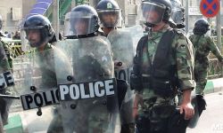 السلطات الإيرانية تعتقل 10 نساء من الديانة البهائية